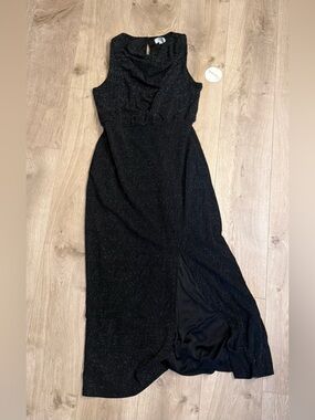 Chenault Sparkly maxi formal dress M